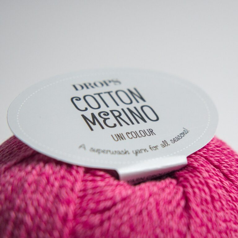 Klbko priadze DROPS Cotton Merino z jemnej merino vlny a bavlny