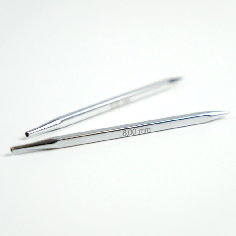 Detail špičiek KnitPro Nova Cubics pre kruhové ihlice 13 cm