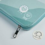 detail kovového zipsu na púzdre KnitPro Waves 2.0