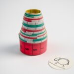 Zrolovaný krajčírsky meter 150 cm – textilný, farebný