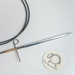 Detail pripojenia lanka KnittPro 360° so špičkou kruhovej ihlice