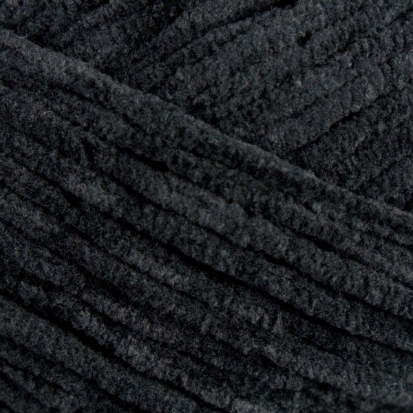 Textúra čiernej priadze vhodnej na amigurumi