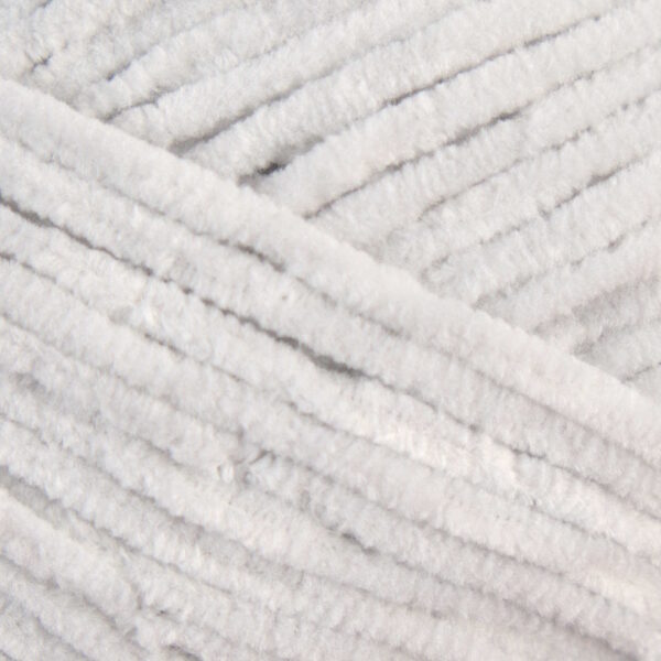 Vzorka sivobielej mäkkej priadze